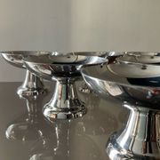 Series of 6 vintage stainless steel ice cream cups