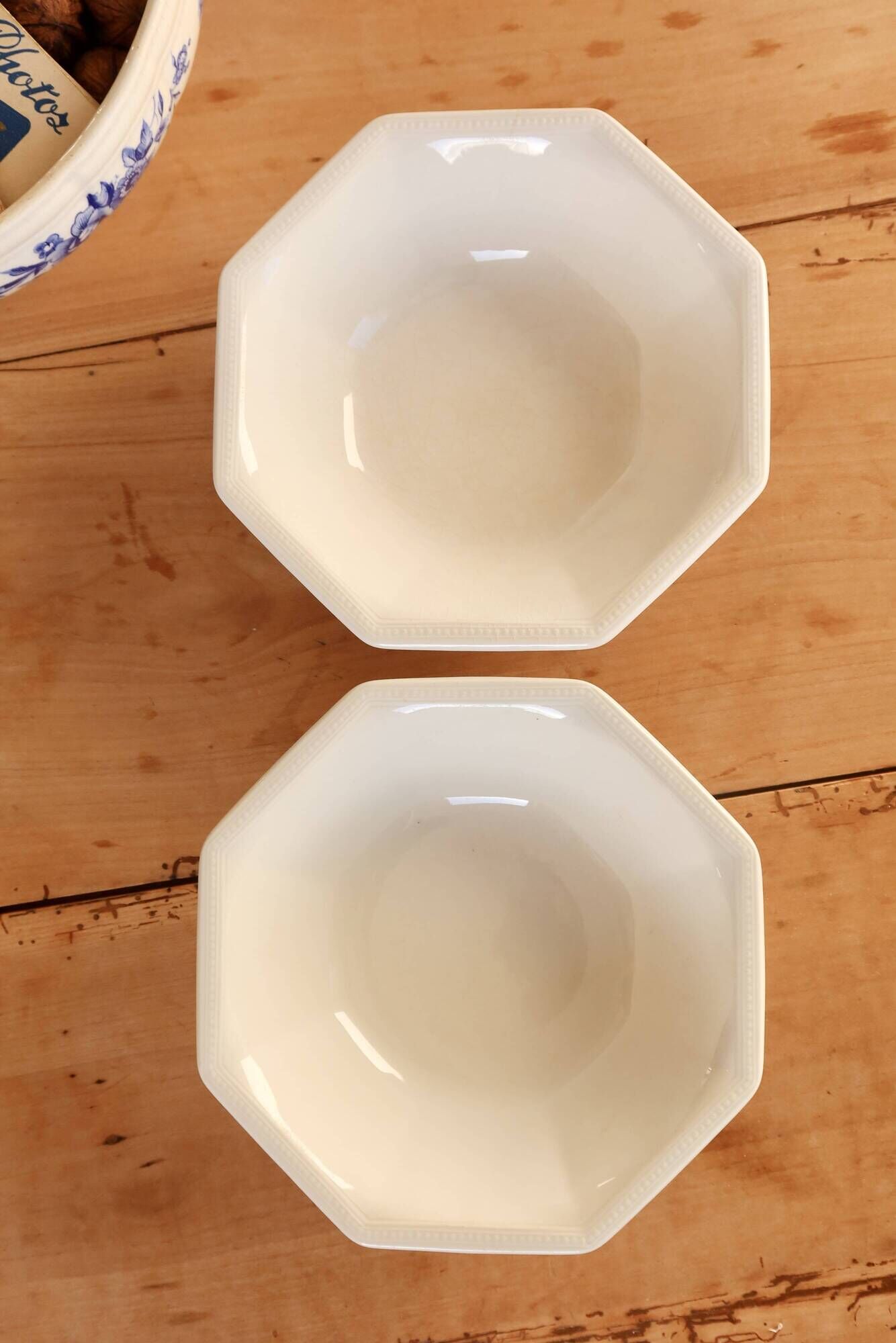 Vintage porcelain bowls English Johnson Brothers model Pearl