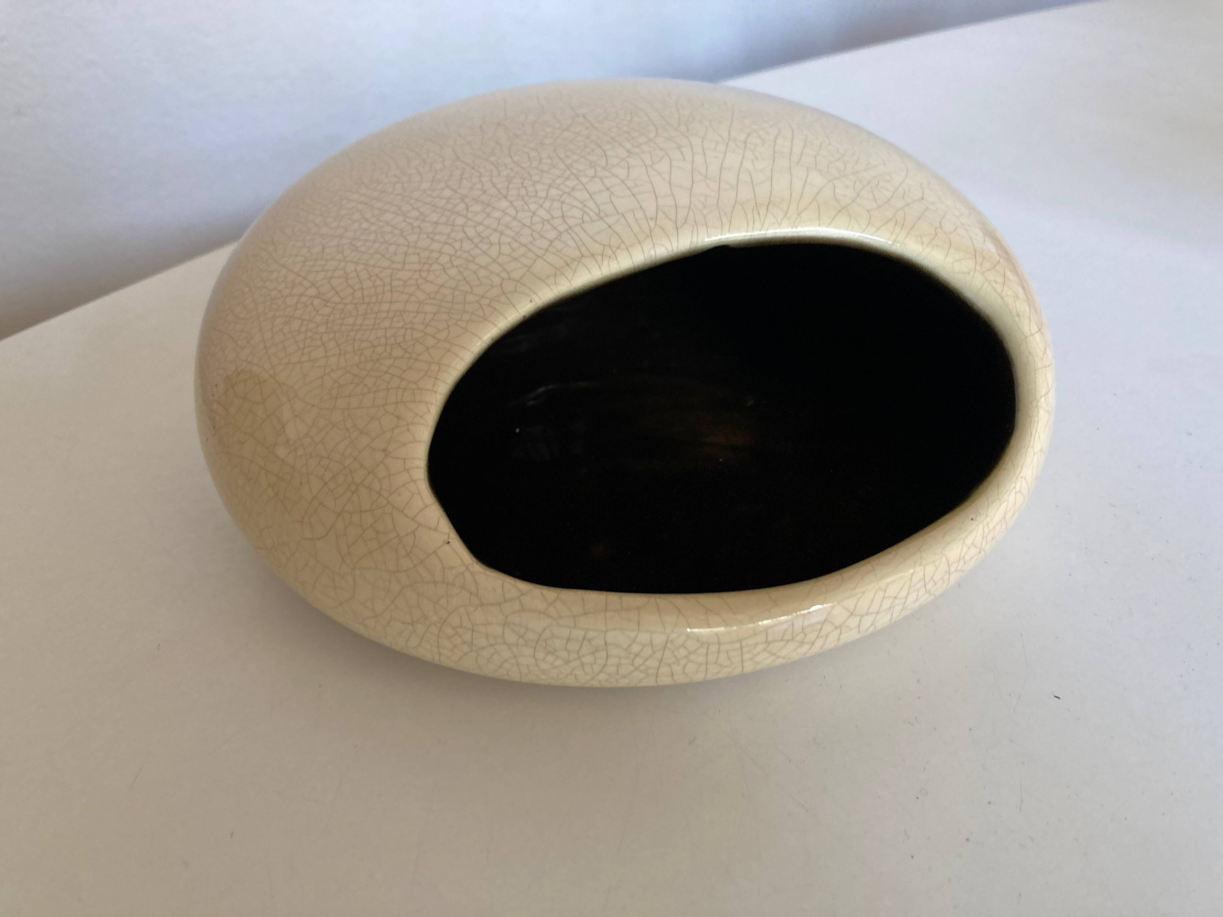 Space age 1970 ceramic pebble ashtray