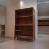 Bibliothèque du milieu du siècle