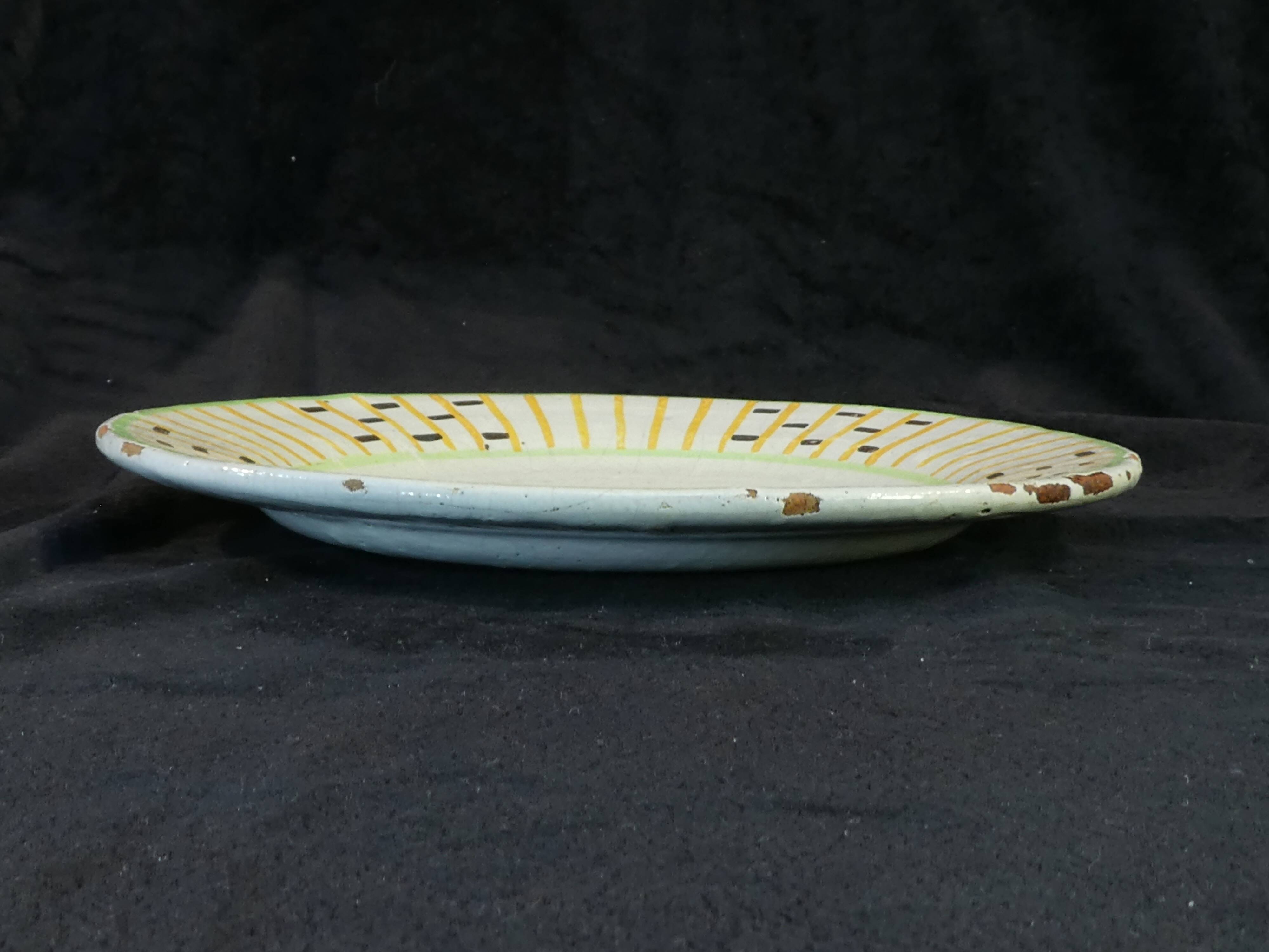 Old plate primavera decoration of woman