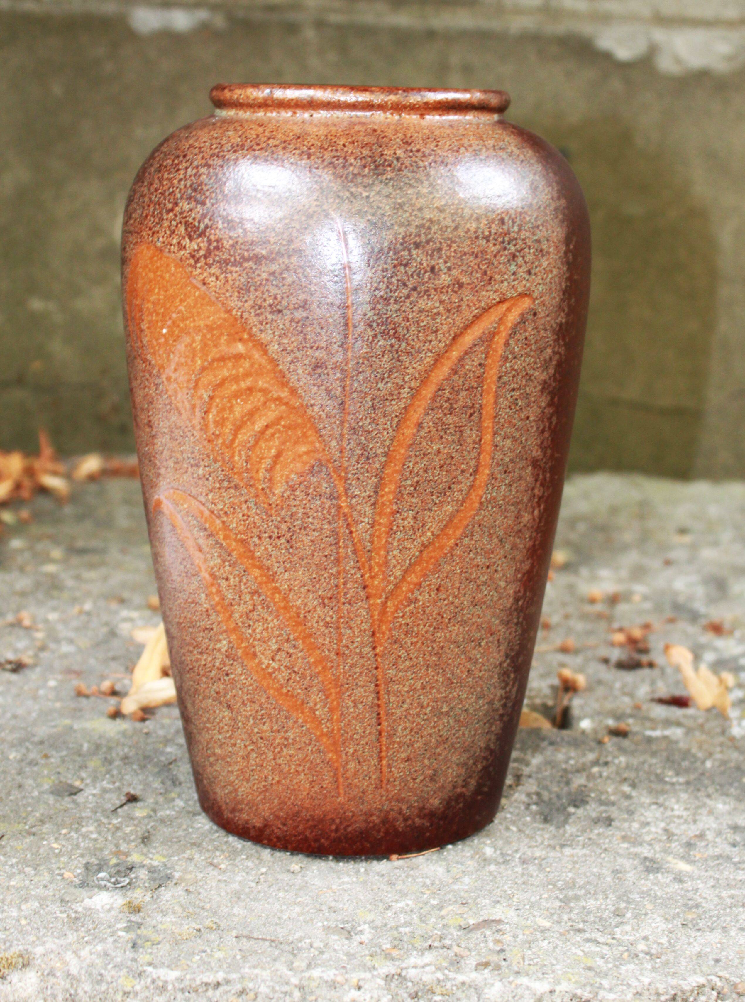 Ceramic vase W.Germany 504-24.