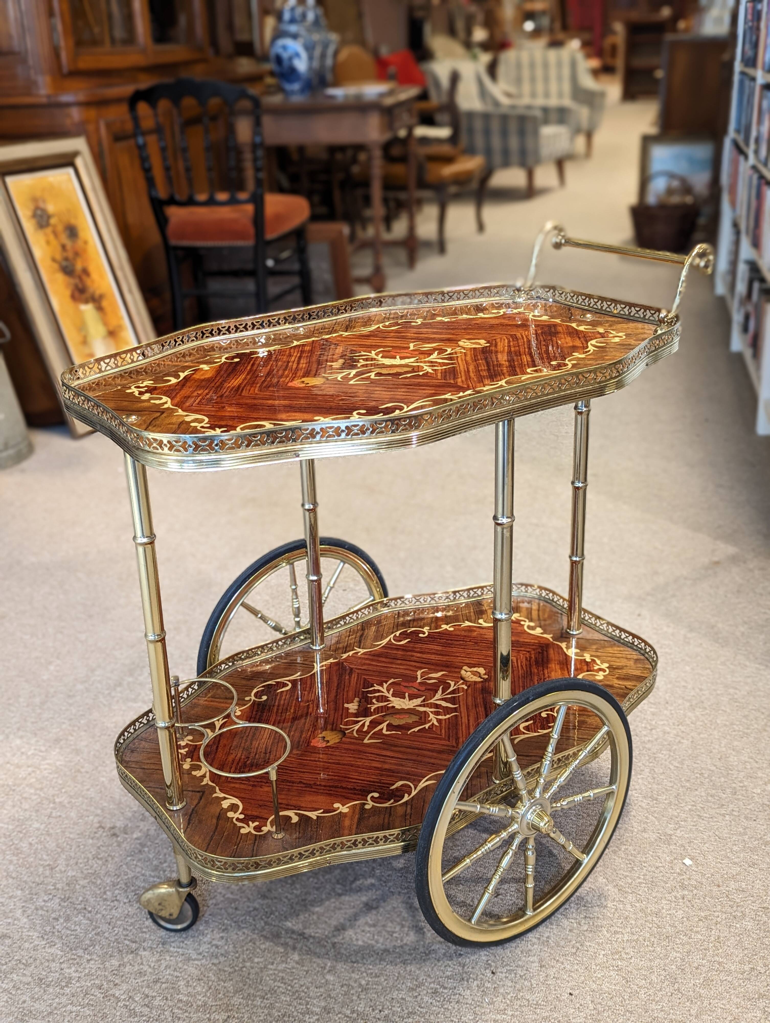 Inlaid rolling trolley