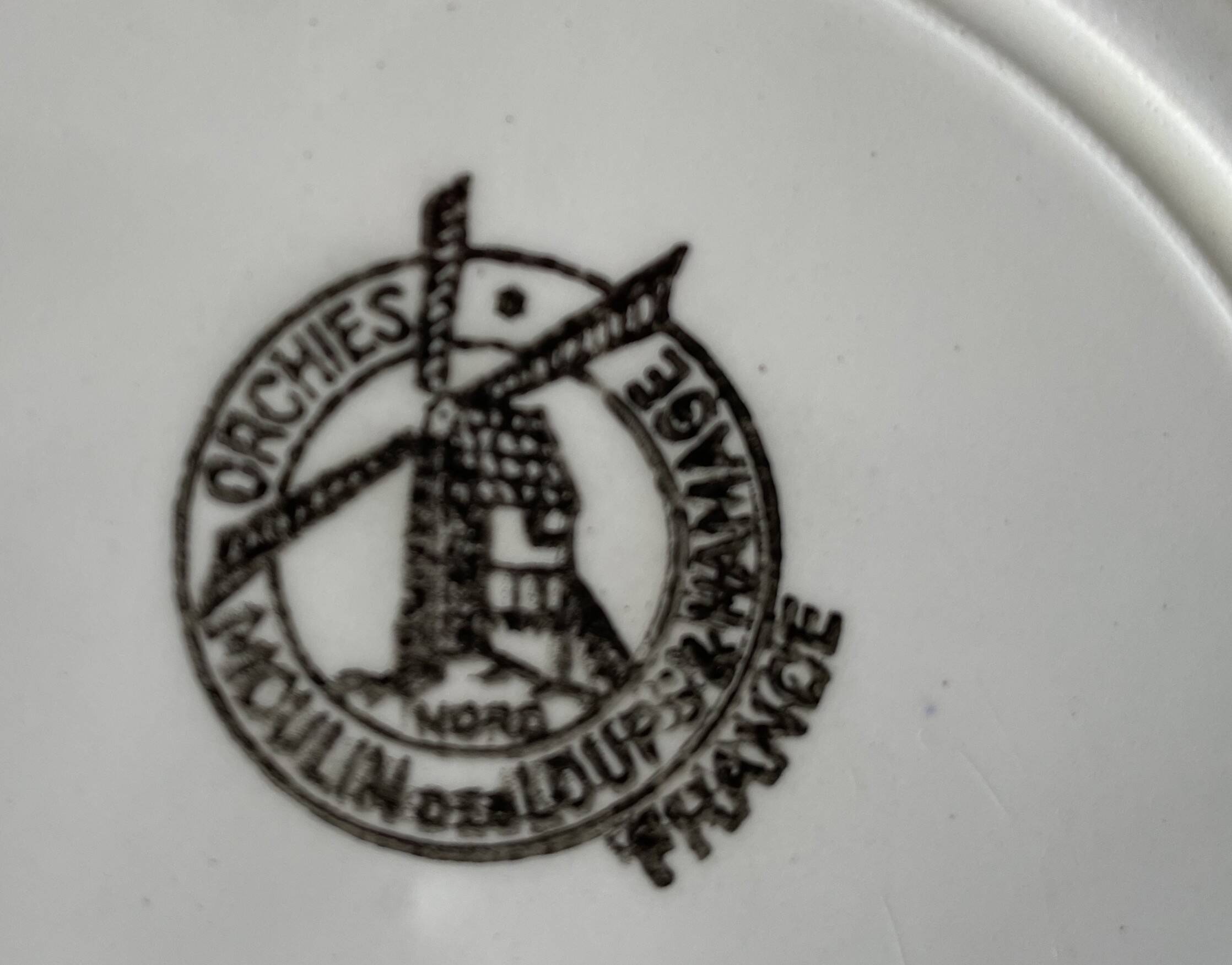 6 antique deep plates in Saint-Amand earthenware (Nord)
