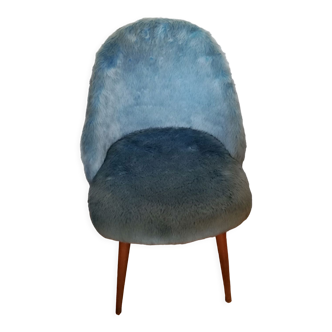 Chaise fausse fourrure bleu 1960