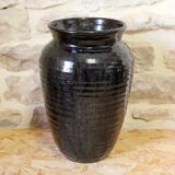 Accolay ceramic vase