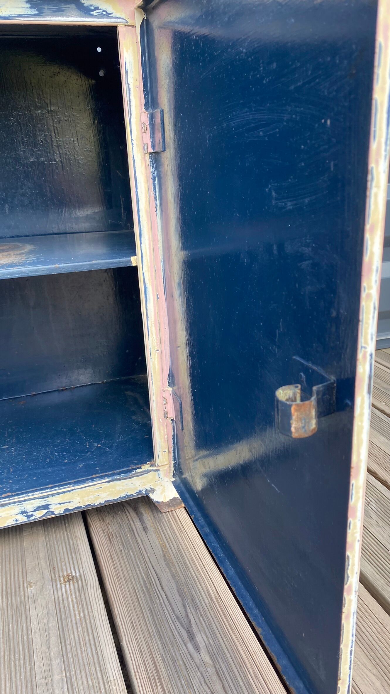 Metal workshop furniture