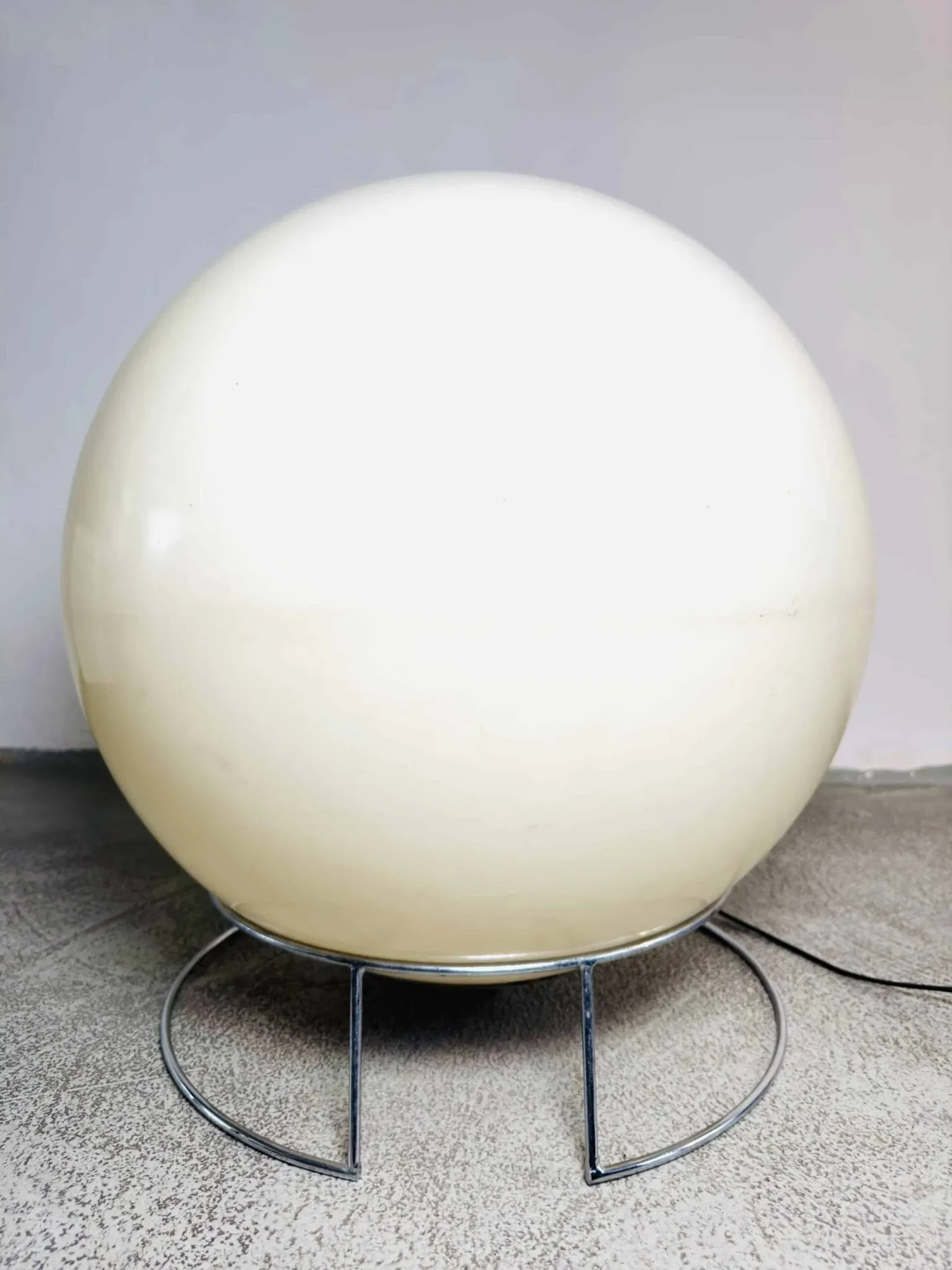 D-2057 Saturn Floor Lamp By Raak Amsterdam, The Netherlands, 1971