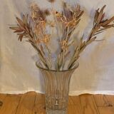 Tulip-shaped crystal vase