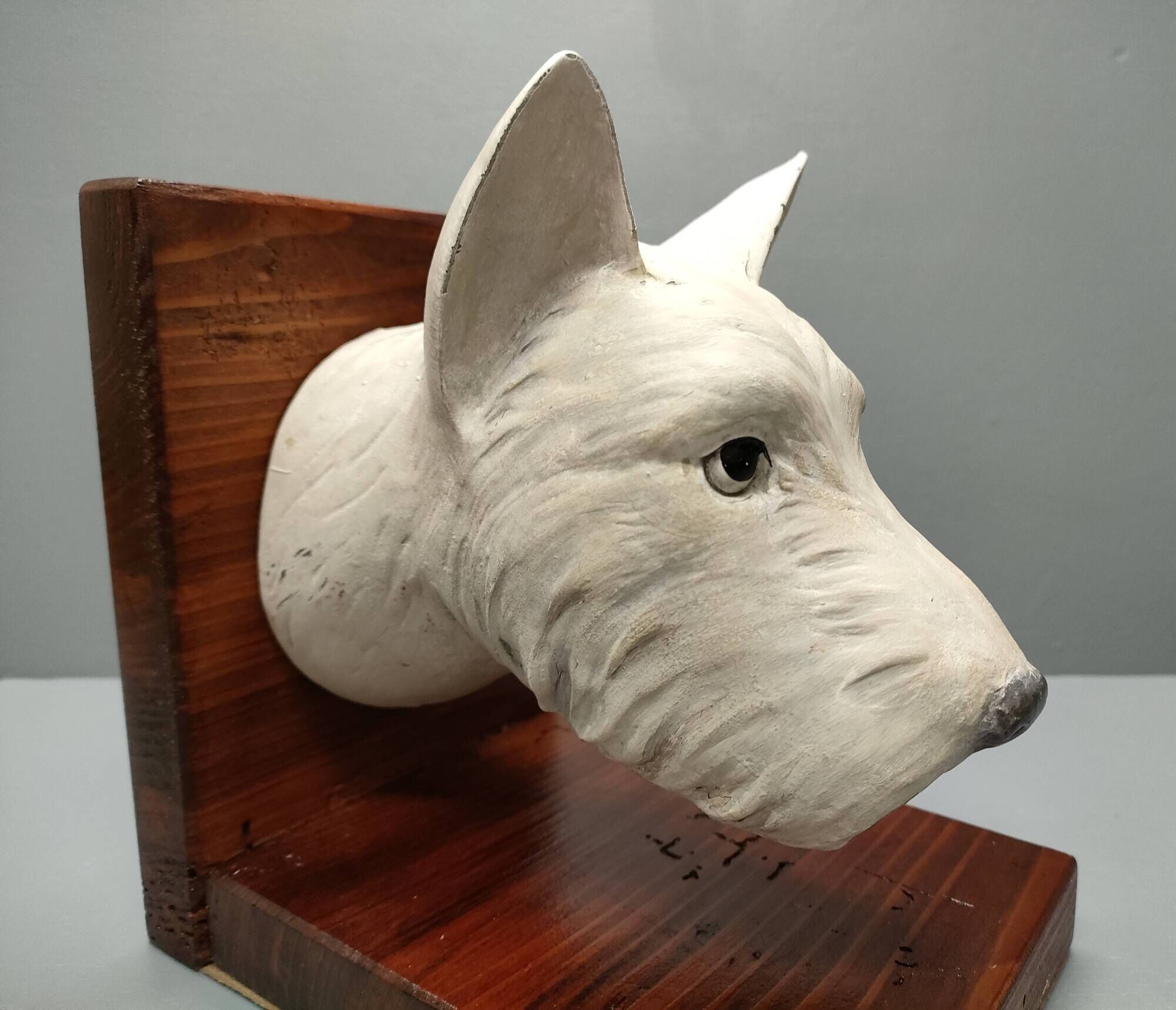 Dog head bookends ~ composite resin ~ vintage from the 70s/80s ~ england