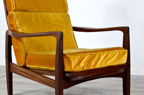 Fauteuil danois Du milieu Du Siècle Par Kofod Larsen En Afromosia Et Velvet. Vintage / Moderne / Rétro.