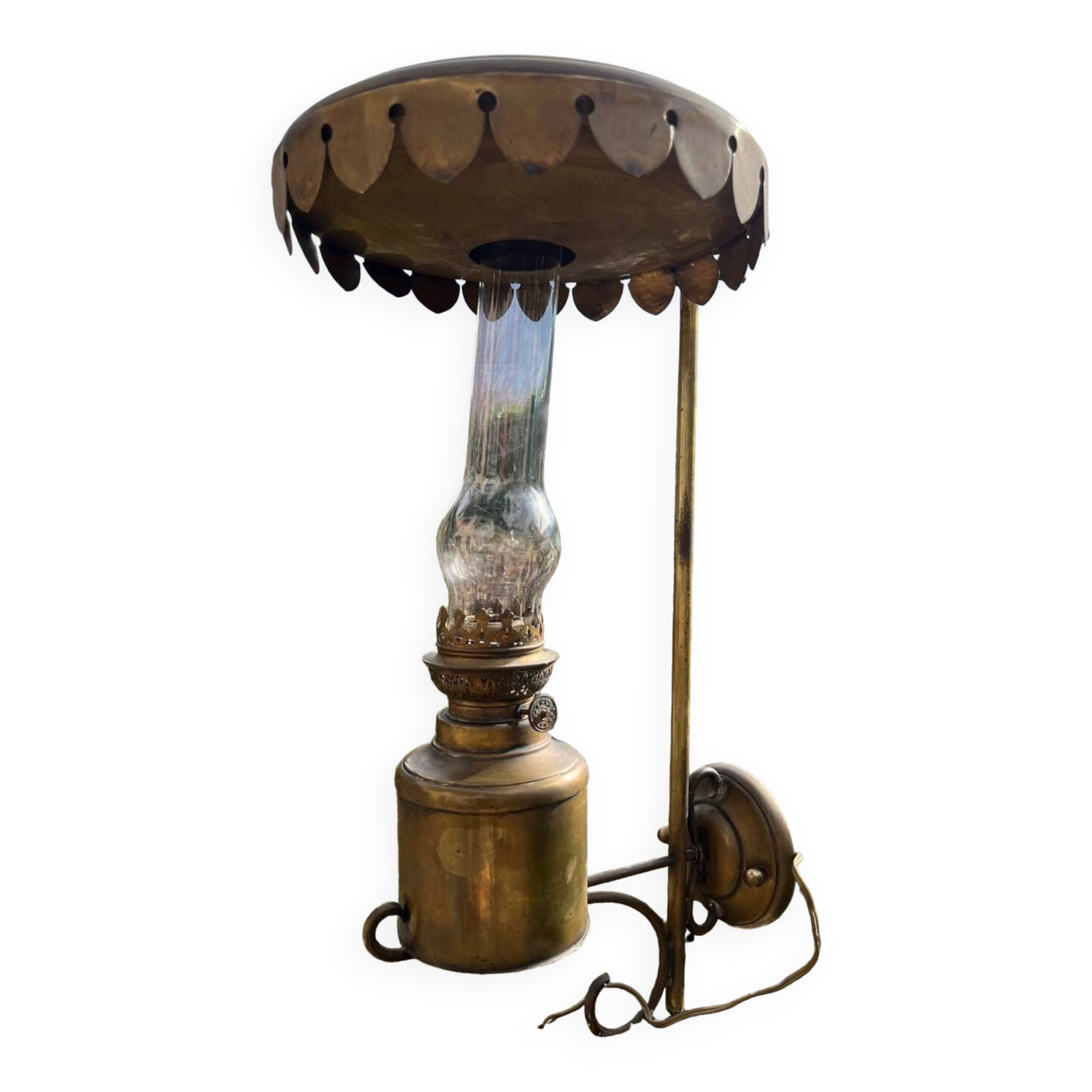 Vintage kerosene lamp copper wall light