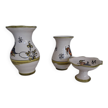 Set of three pieces in glazed earthenware. Made in Spain.