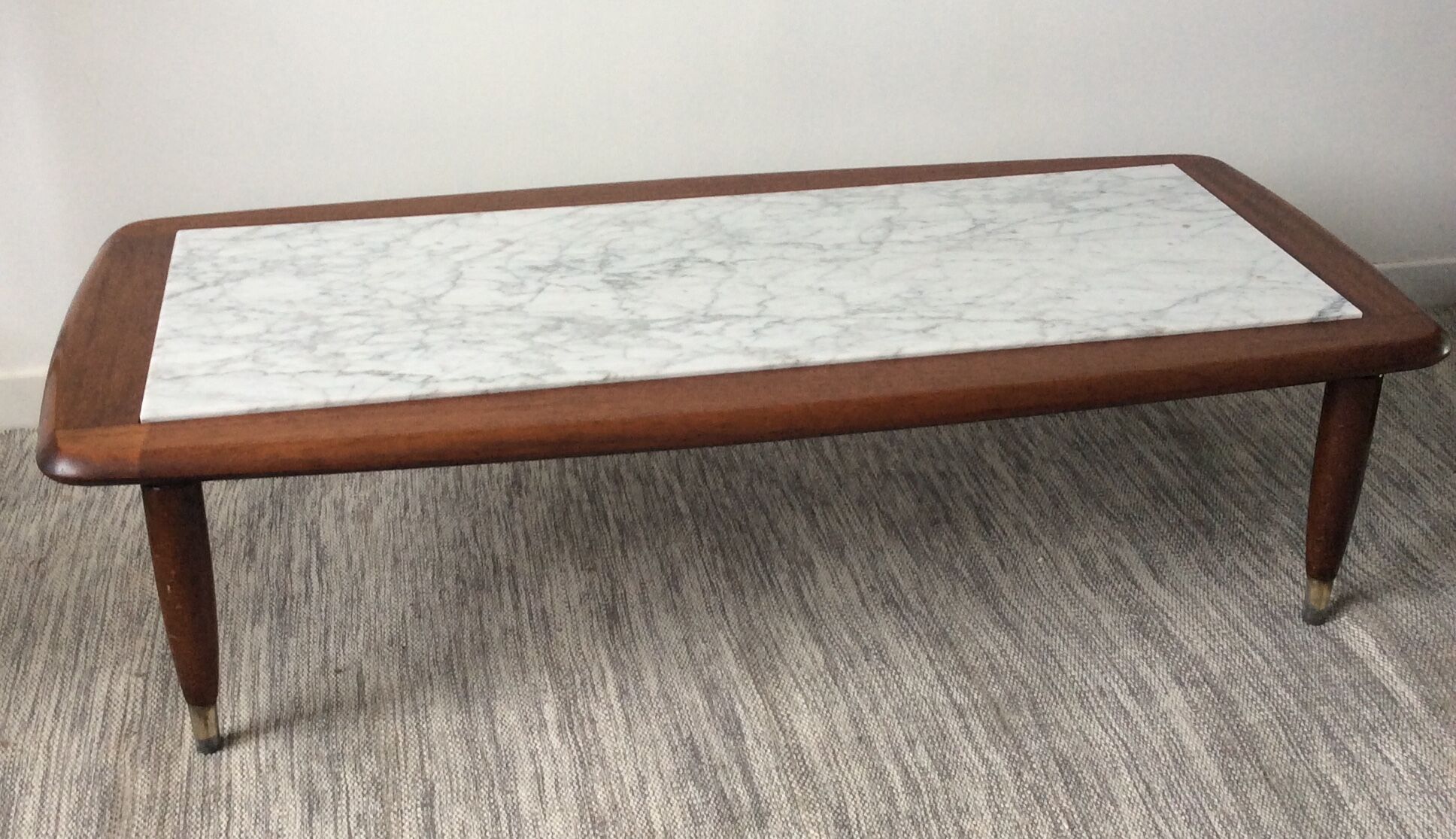 Scandinavian coffee table in teak and white marble