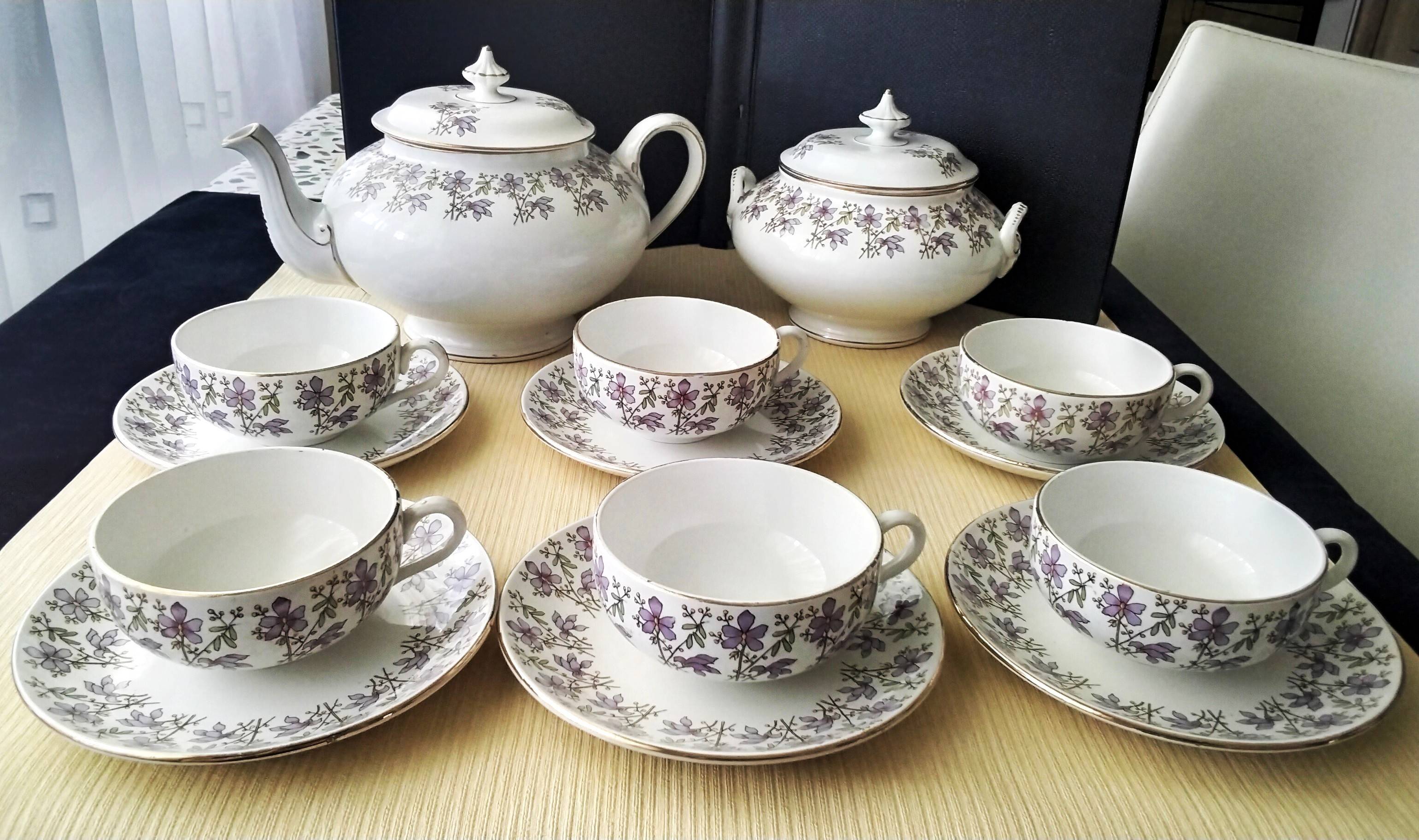Antique tea service in Sarreguemines U&C earthenware.