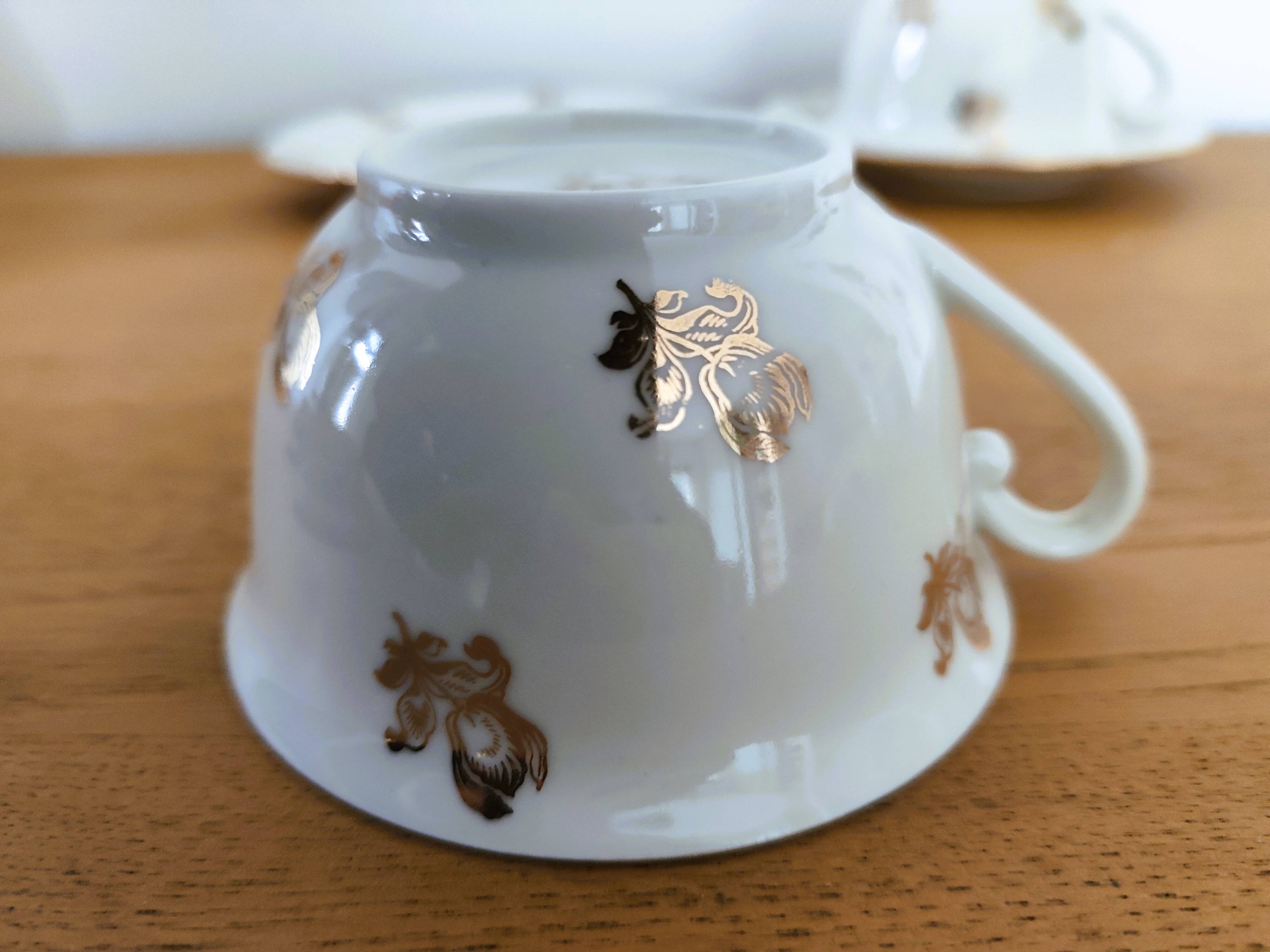 Antique porcelain lunches