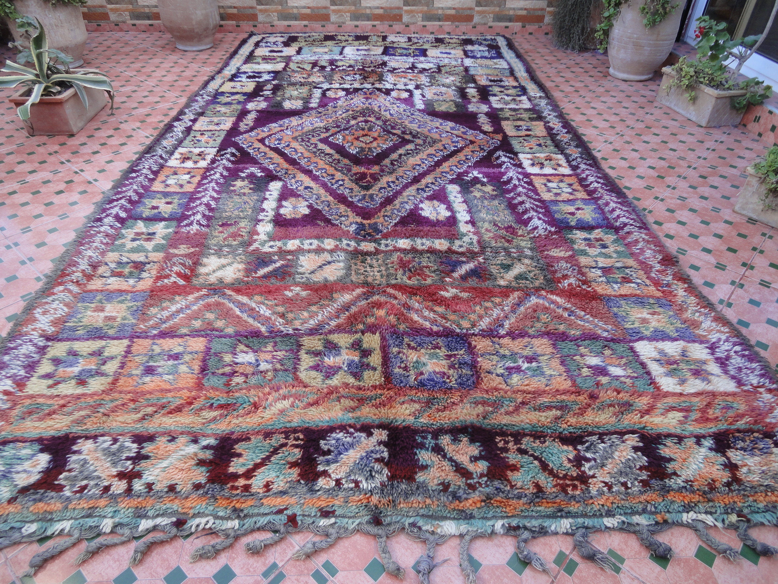 Berber carpet Beni me Guild 353 x 185 cm