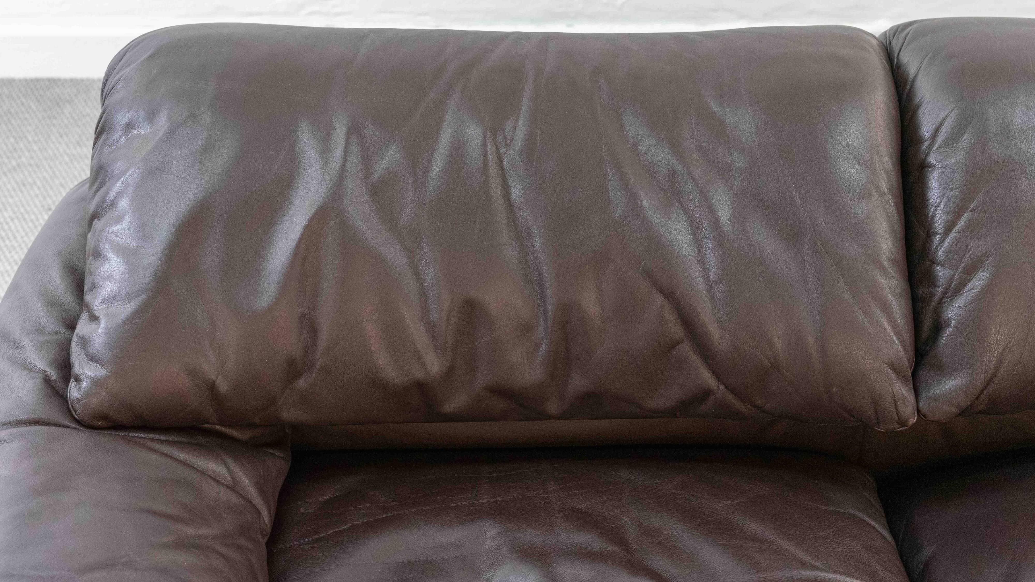 Cassina Maralunga 3seat-Sofa in darkbrown leather by Vico Magistretti