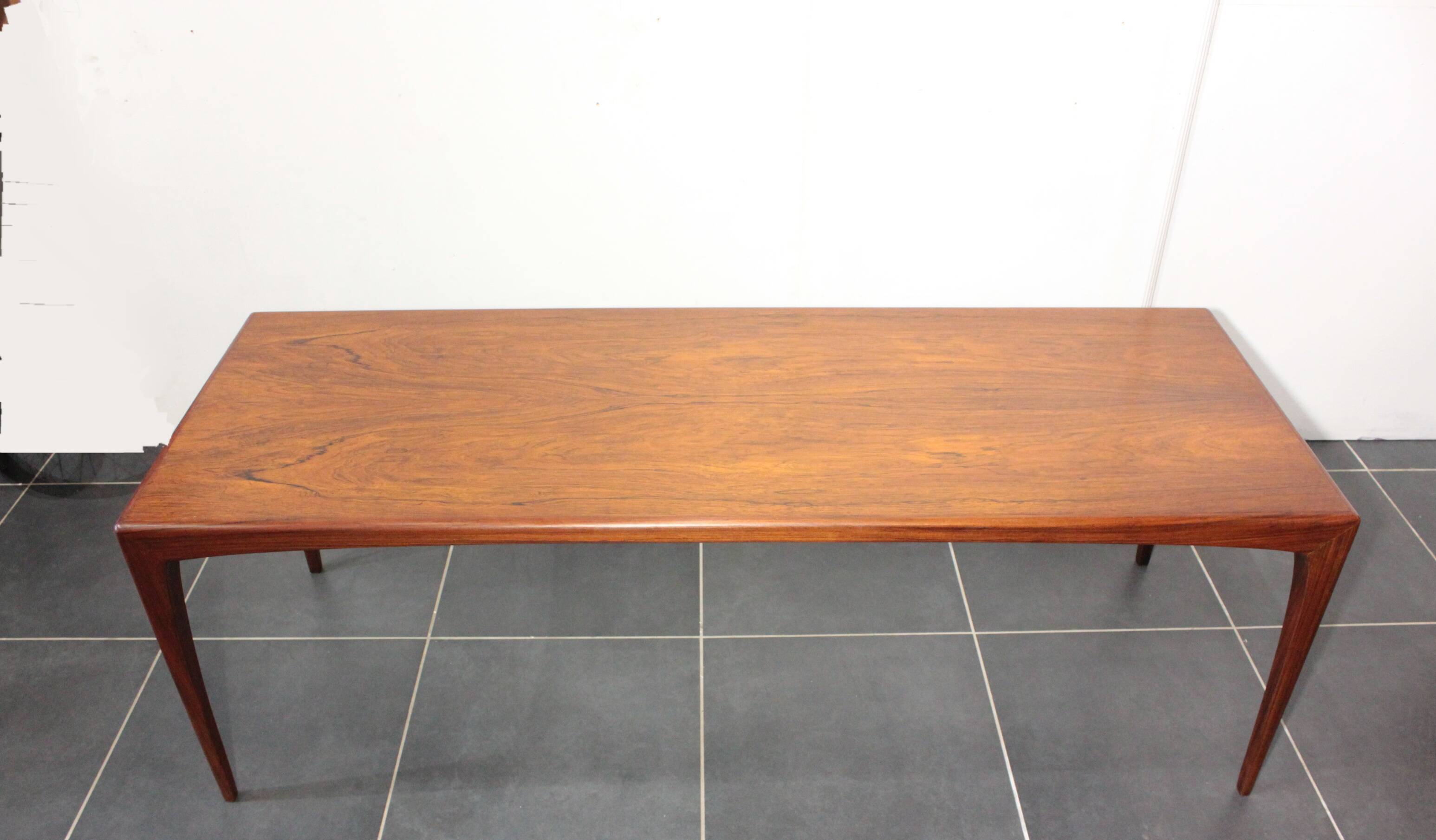 Table basse Danoise par Erling torvits