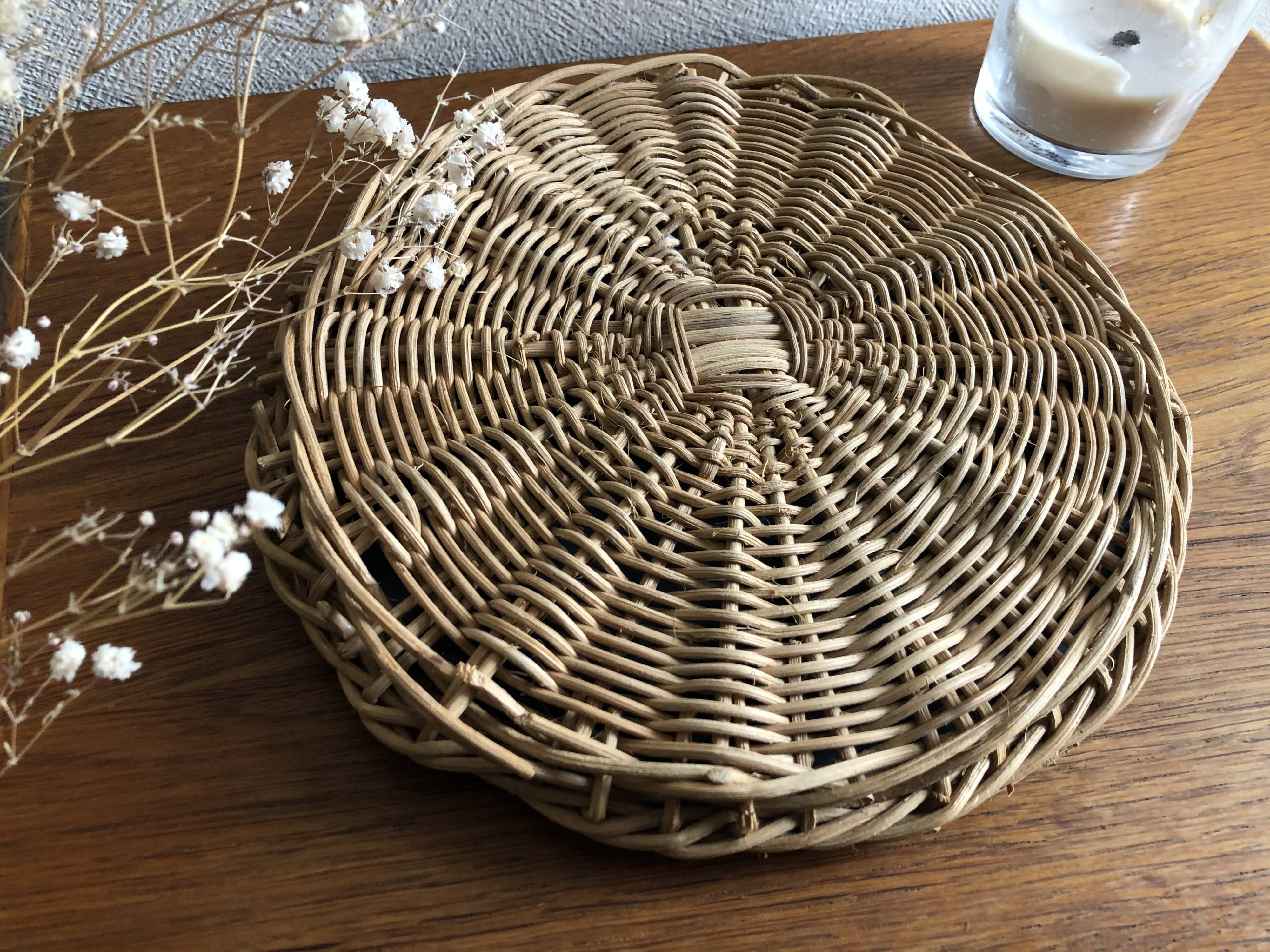 Braided rattan mirror 23cm
