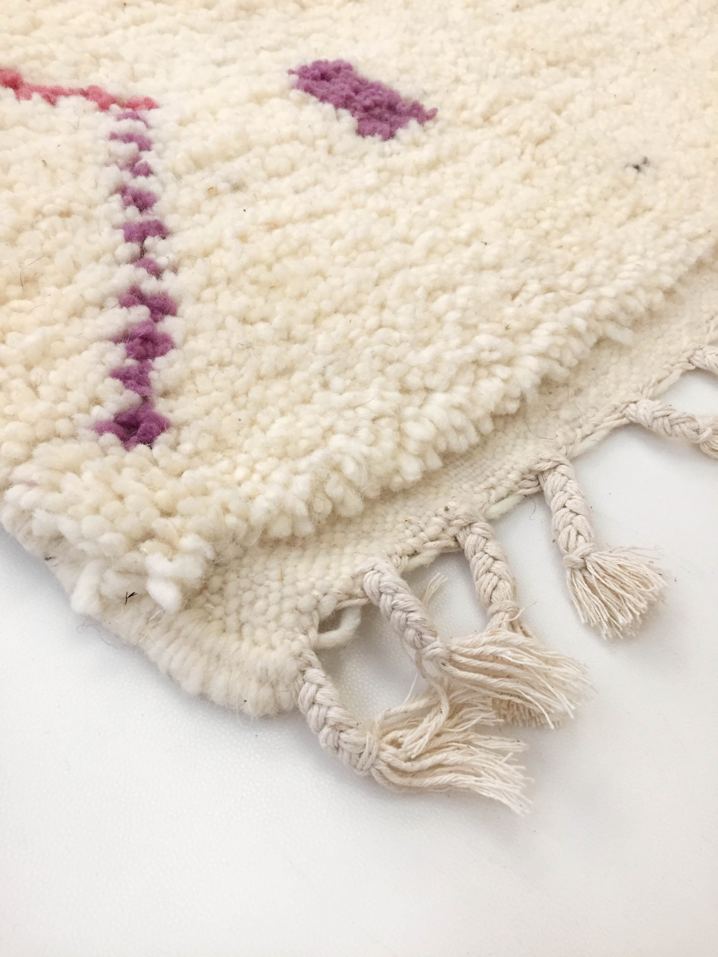 Moroccan Berber carpet azilal ecru with colorful patterns 164x123cm