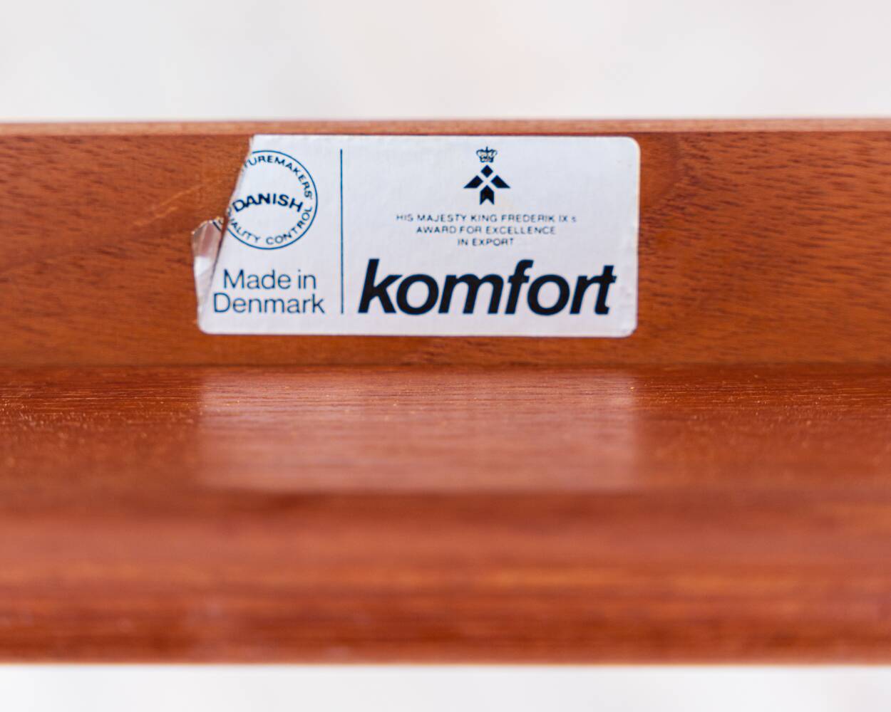 Danish teak coffee table. Manufacturer Komfort Denmark. 1970s.