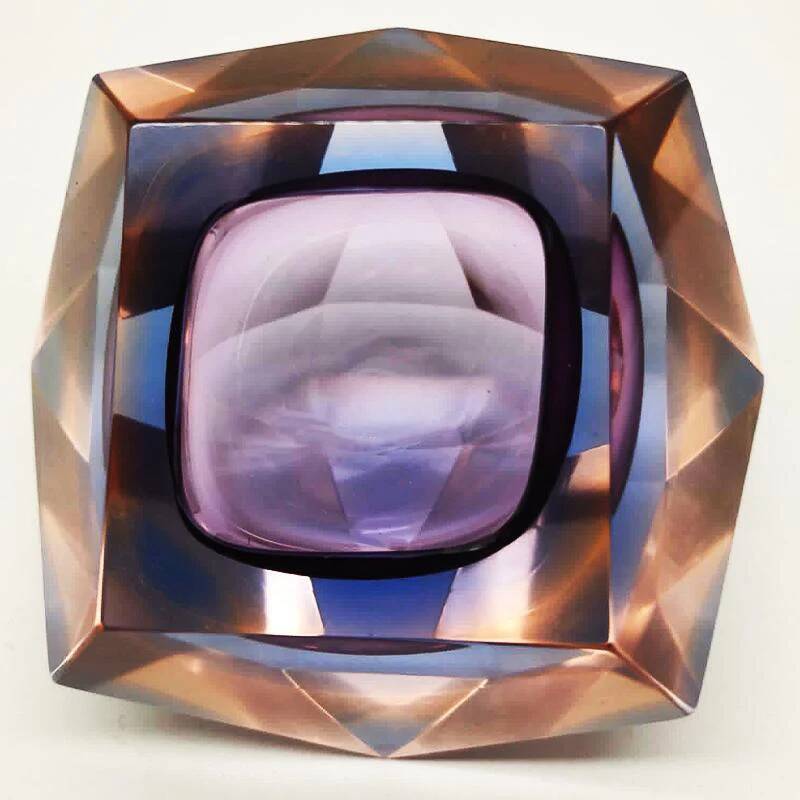 1960s rare colours multifaceted ashtray or catch-all in Murano glass by Flavio Poli for Seguso. Made in Italy
