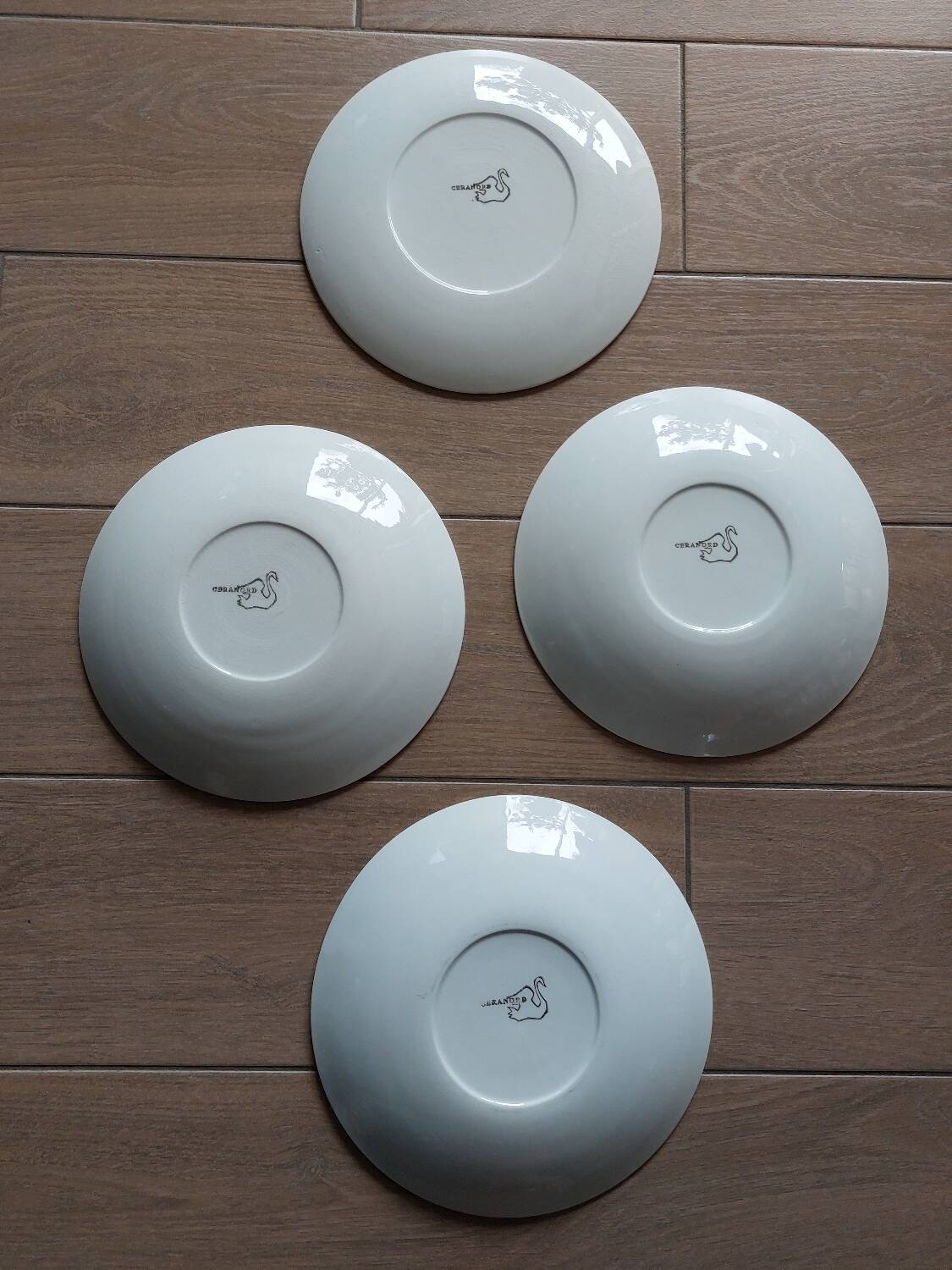 Ceranord earthenware plate