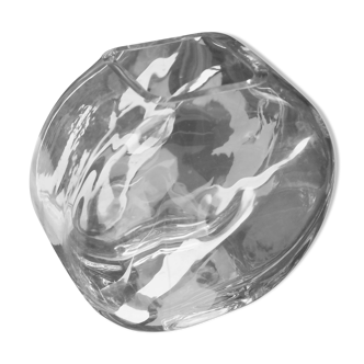 Design vase in round transparent glass