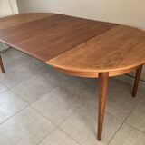 Danish teak dining table mse mobler, distributed by samcom