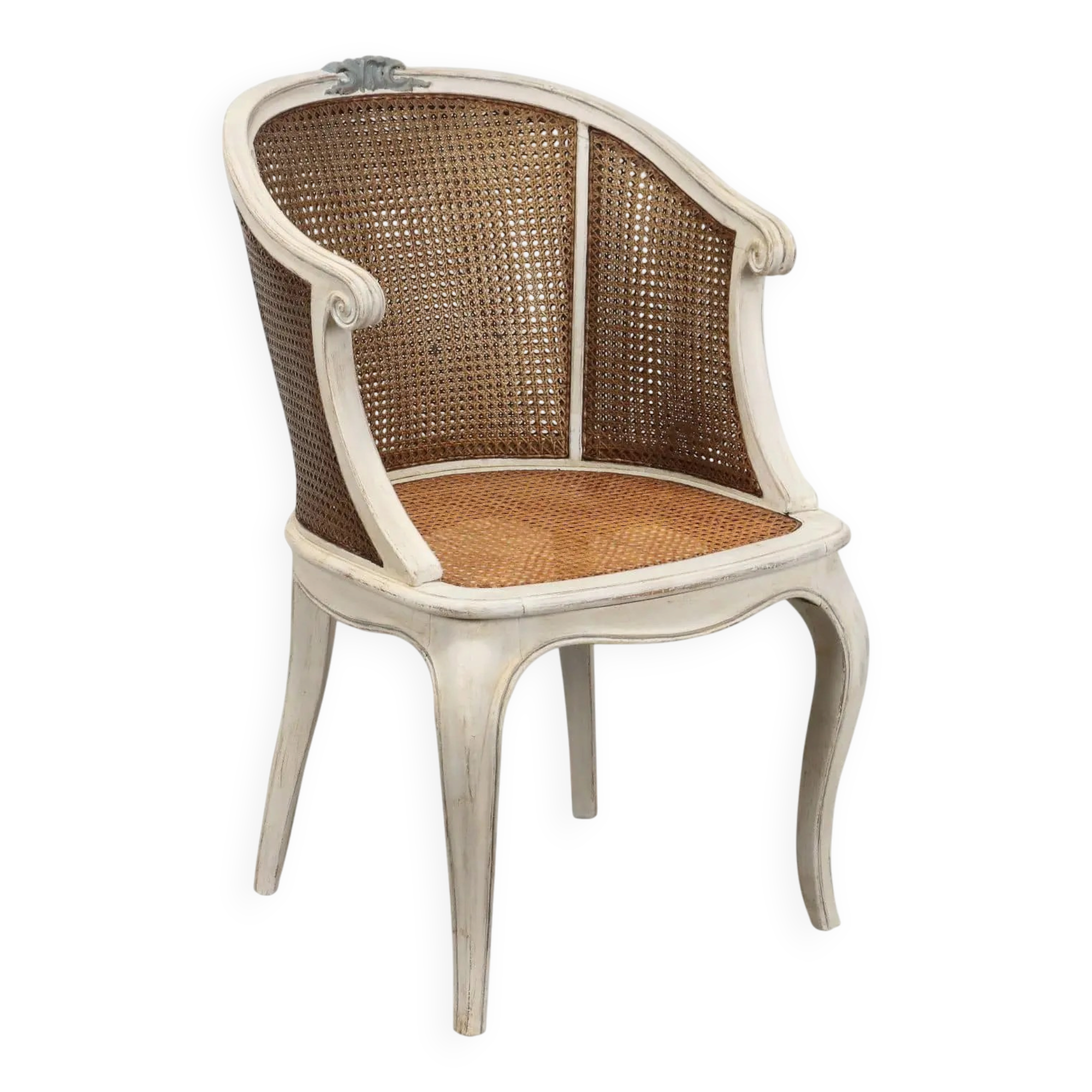 Antique Baroque-style armchair in lacquered walnut, Italy, 20th century.
