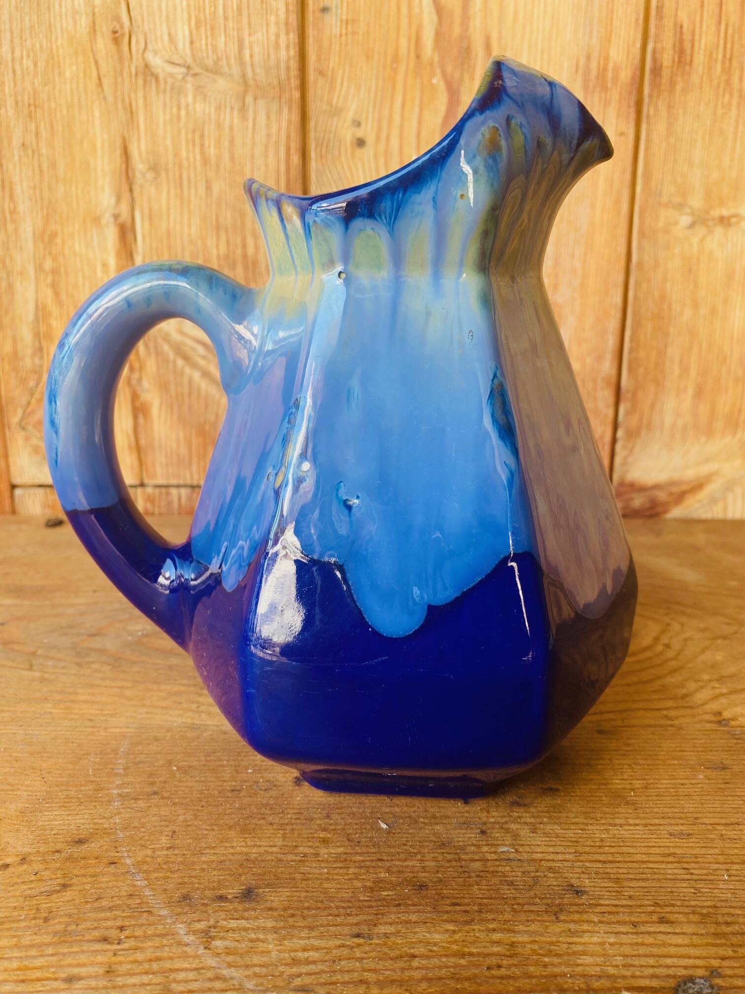 Pichet en grés flammé bleu Art Deco