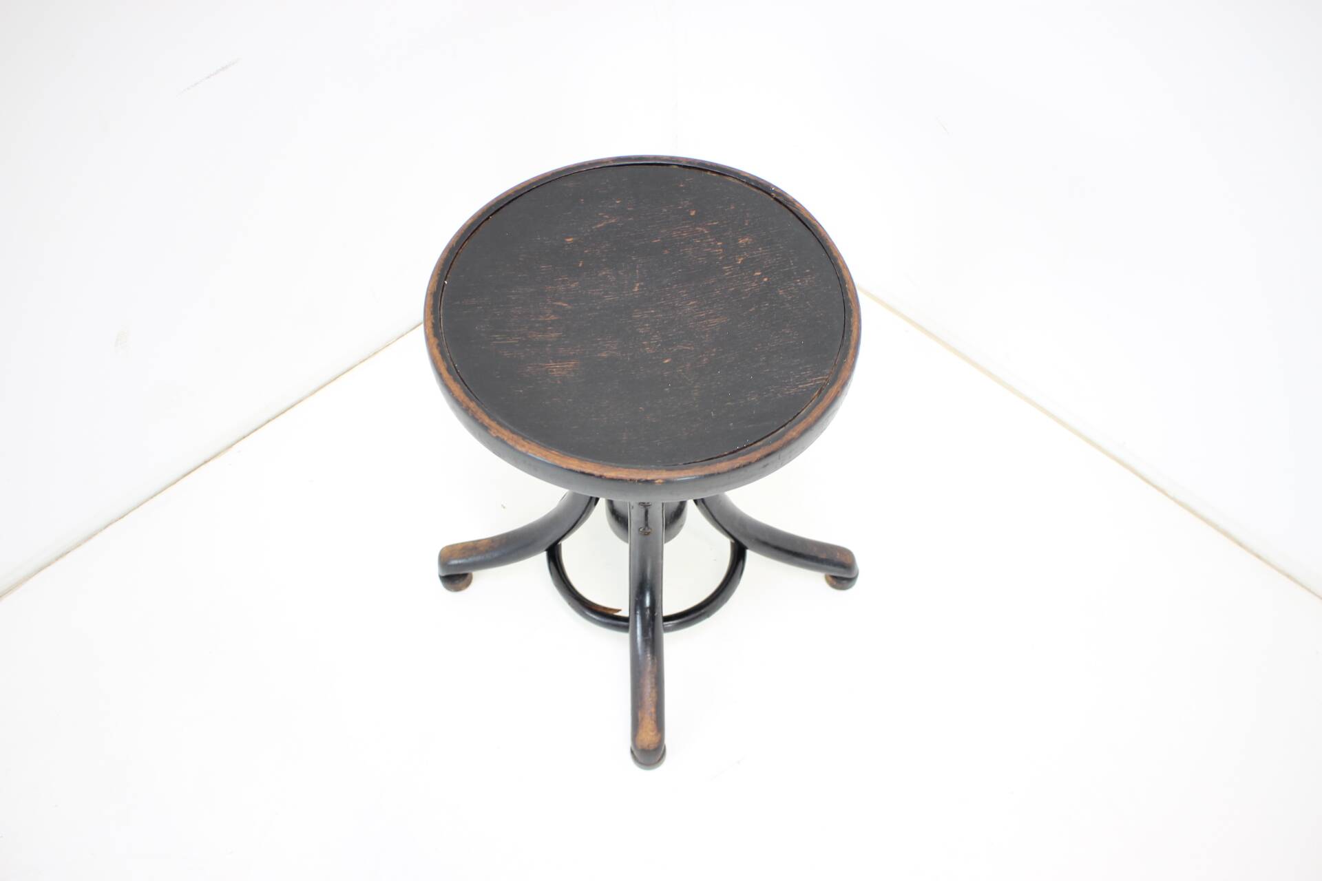 Piano Stool Thonet Nr.1, 1920s