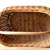 Vintage wicker basket crossed with a yellow scoubidou