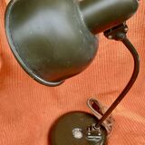 Lampe de bureau atelier Christian Dell 1930, luminaire industrielle