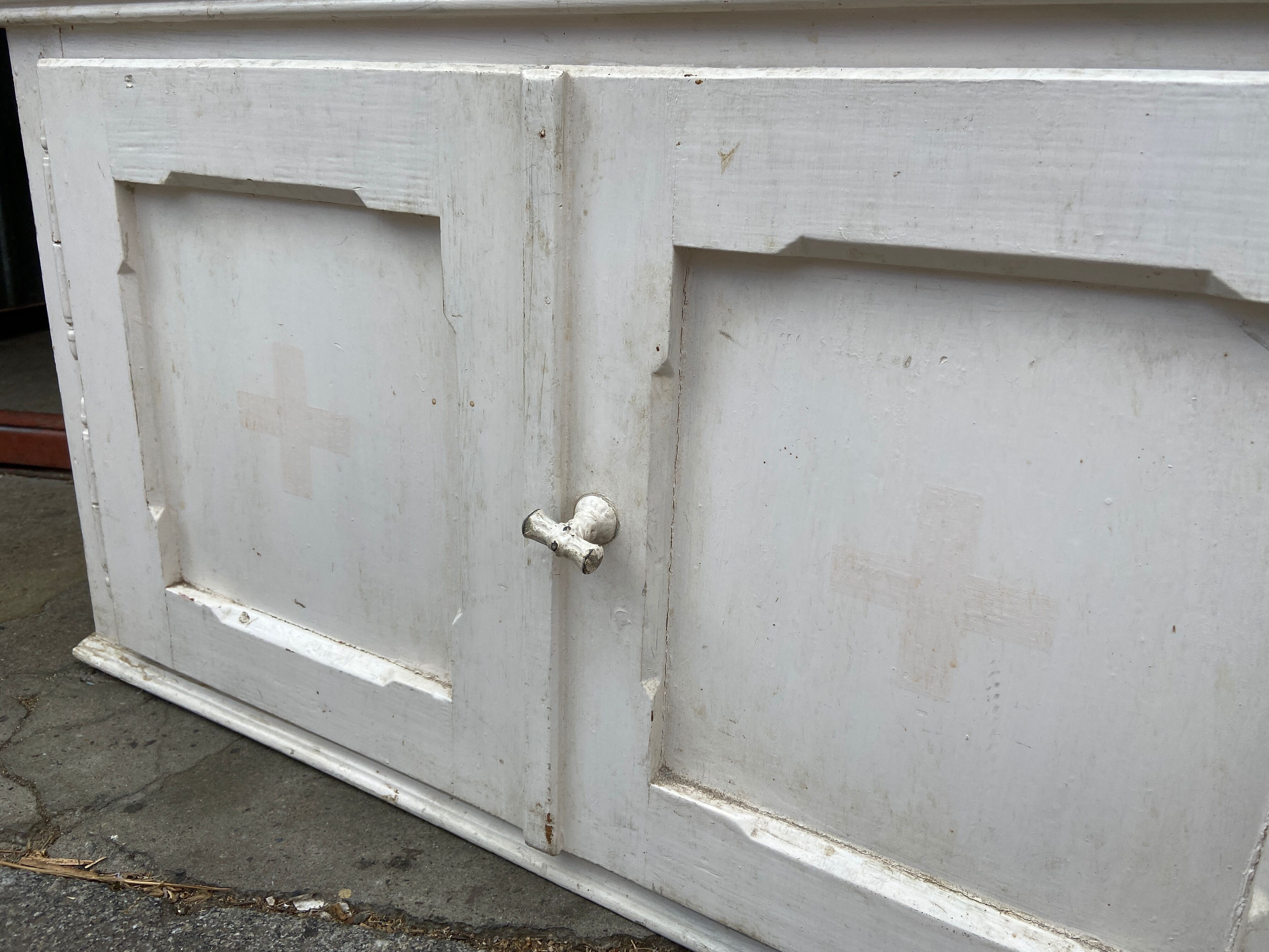 Vintage wall medical cabinet