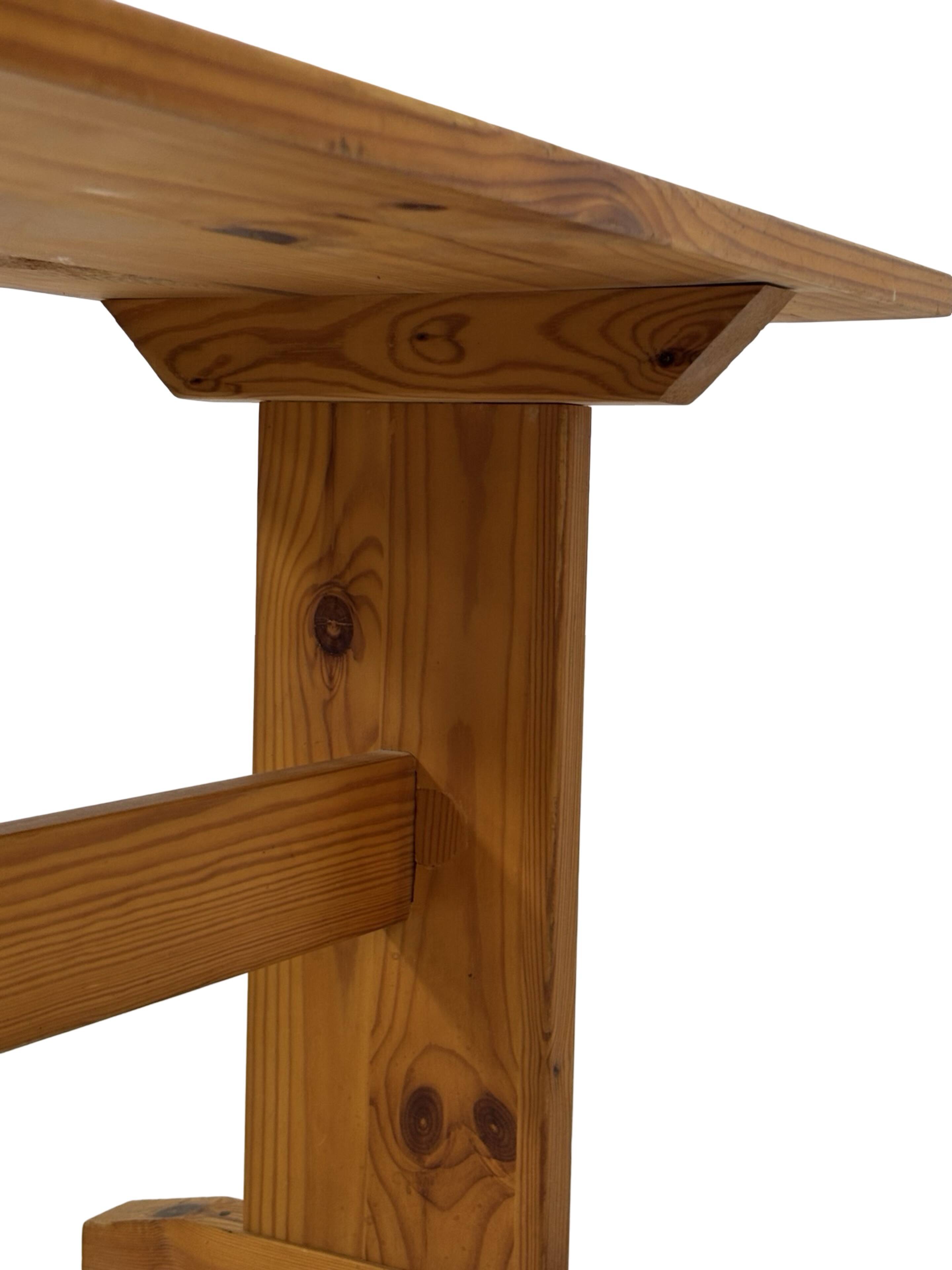 Vintage Scandinavian pinewood bench from the 1960's modern design