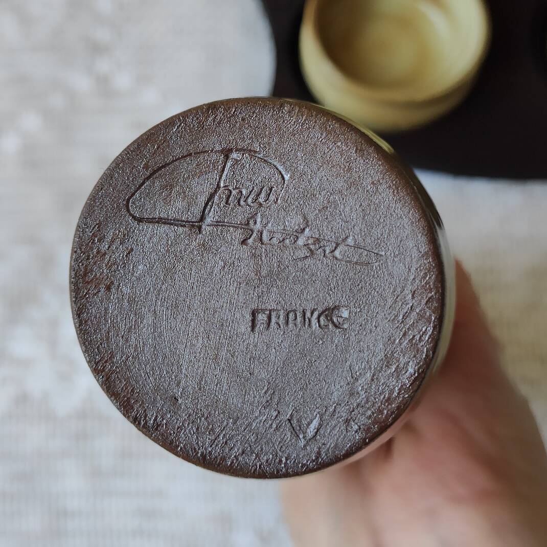 Stoneware condiment service