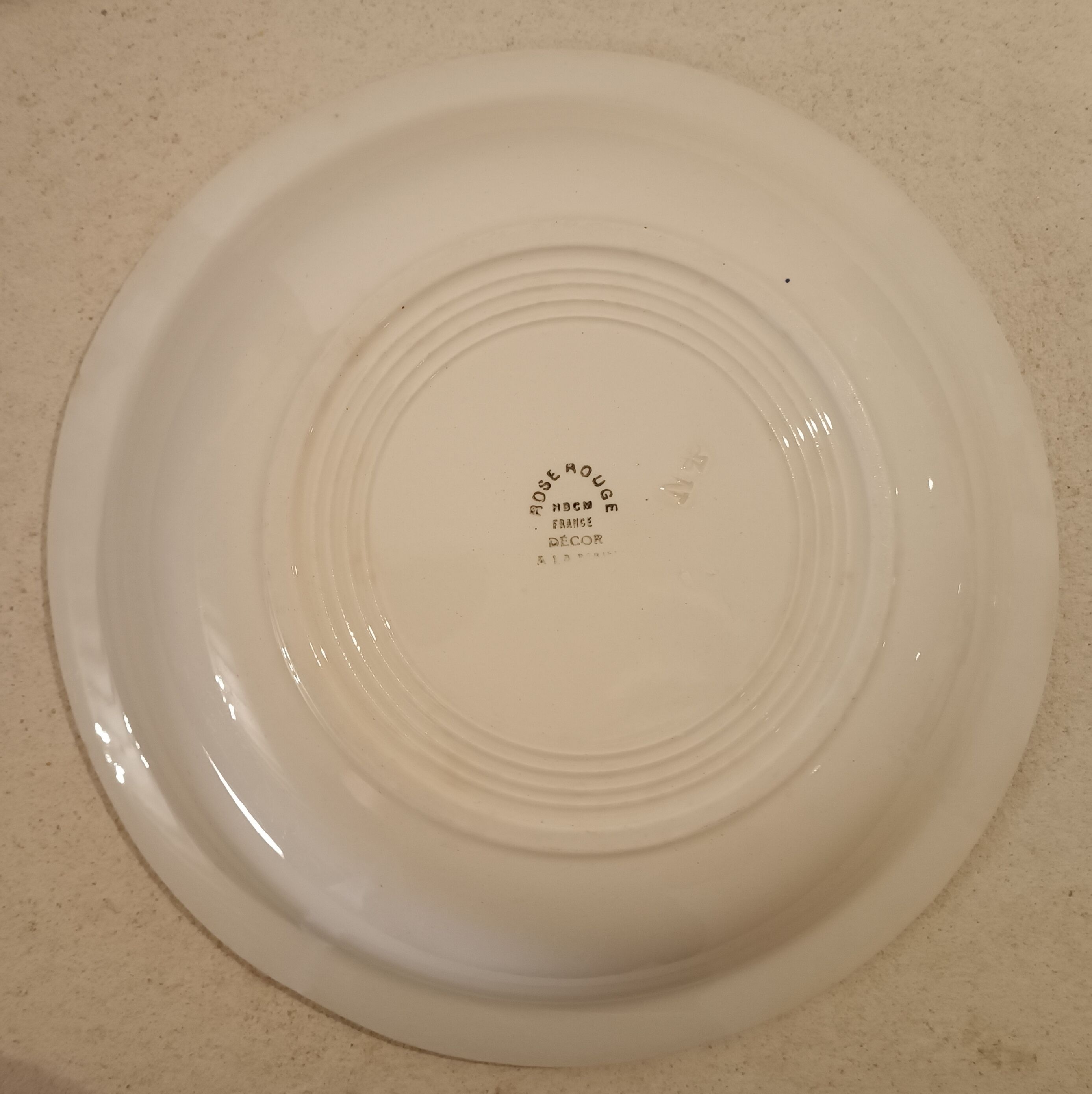 Plat creux Creil et Montereau
