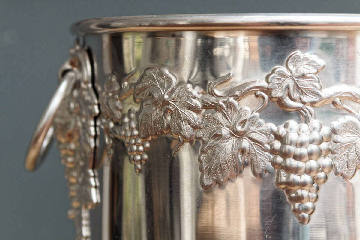 Champagne bucket - Moet - Chandon