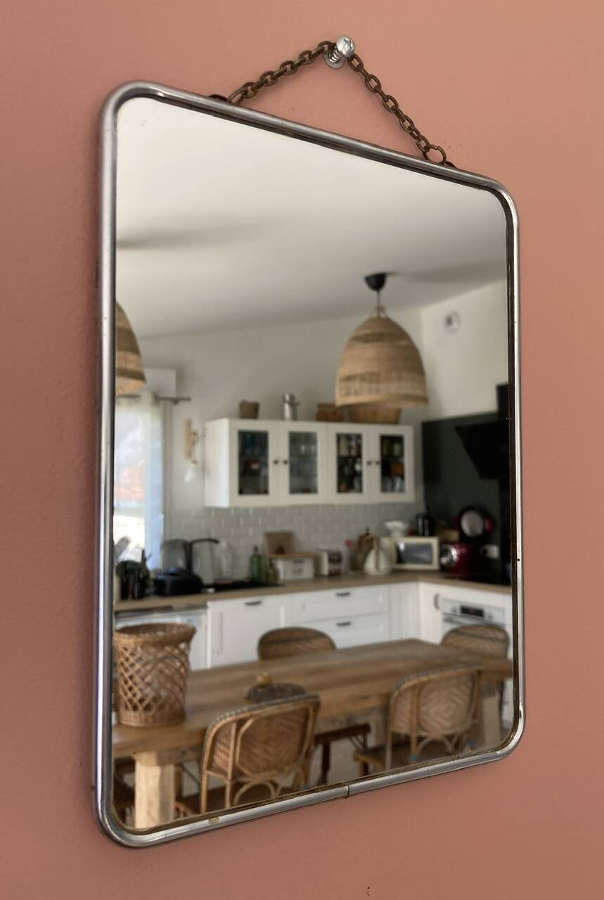 Barber mirror