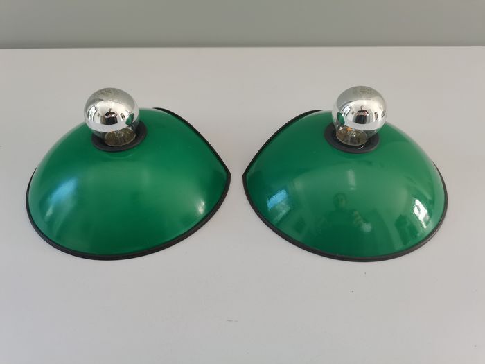 Pair of Italian design wall lamps T. Cimini for Lumina - "Emi"