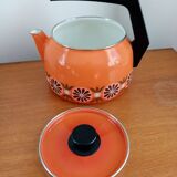 Enamelled vintage kettle