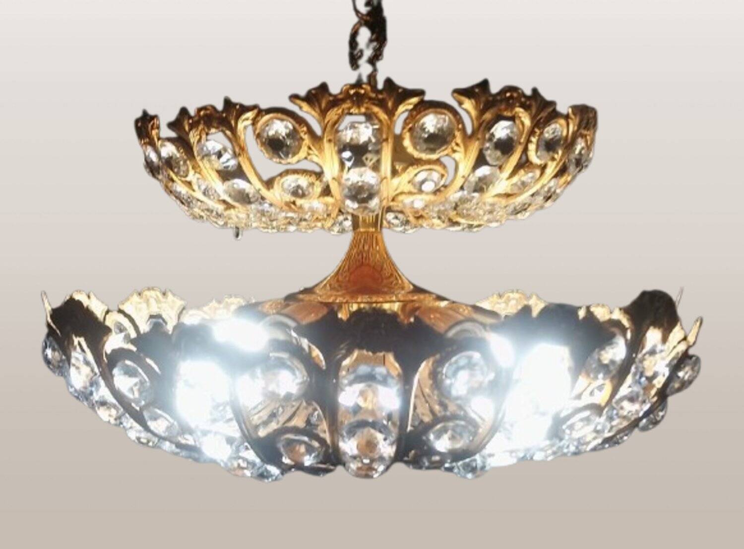 Hollywood Regency brass and crystal chandelier by Peris Andreu, 1970s.