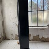 Napoleon 3 walnut window glass cabinet