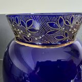 Vase en verre émaillé bleu cobalt Art Déco