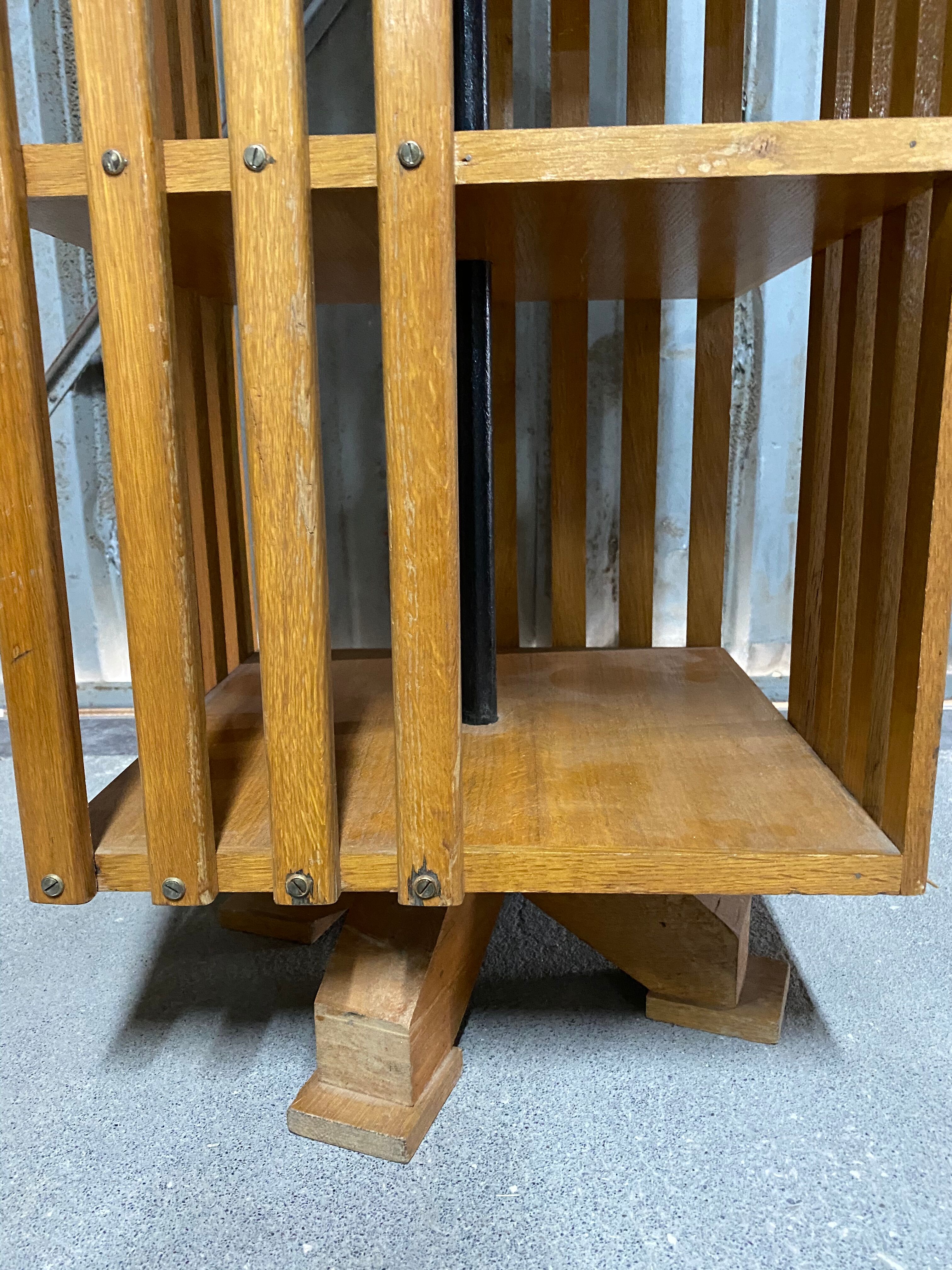 1950 Revolving Library