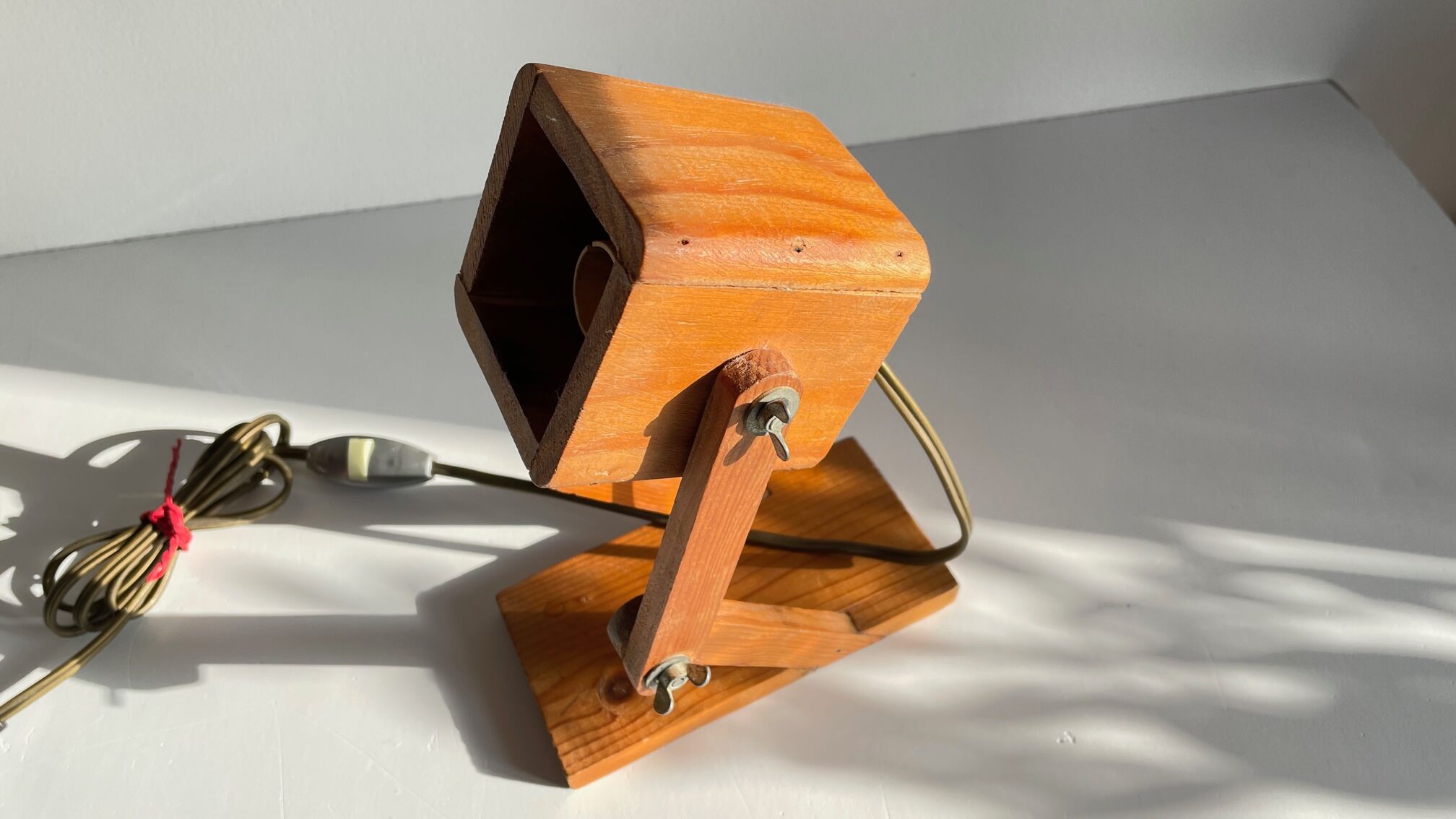 Articulated wooden lamp 70s/80s