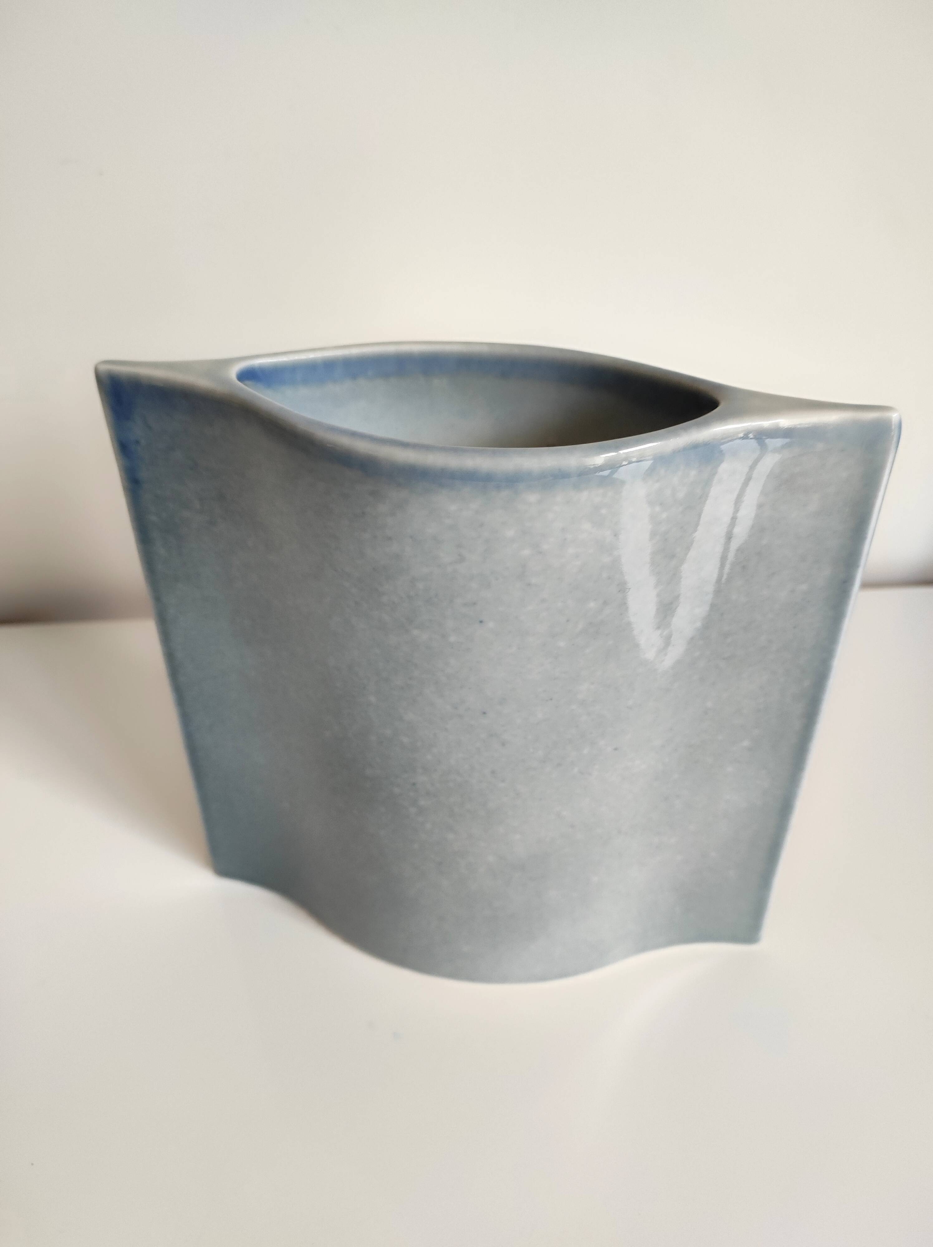 Virebent - virebent porcelain vase pierre lébe yves mohy