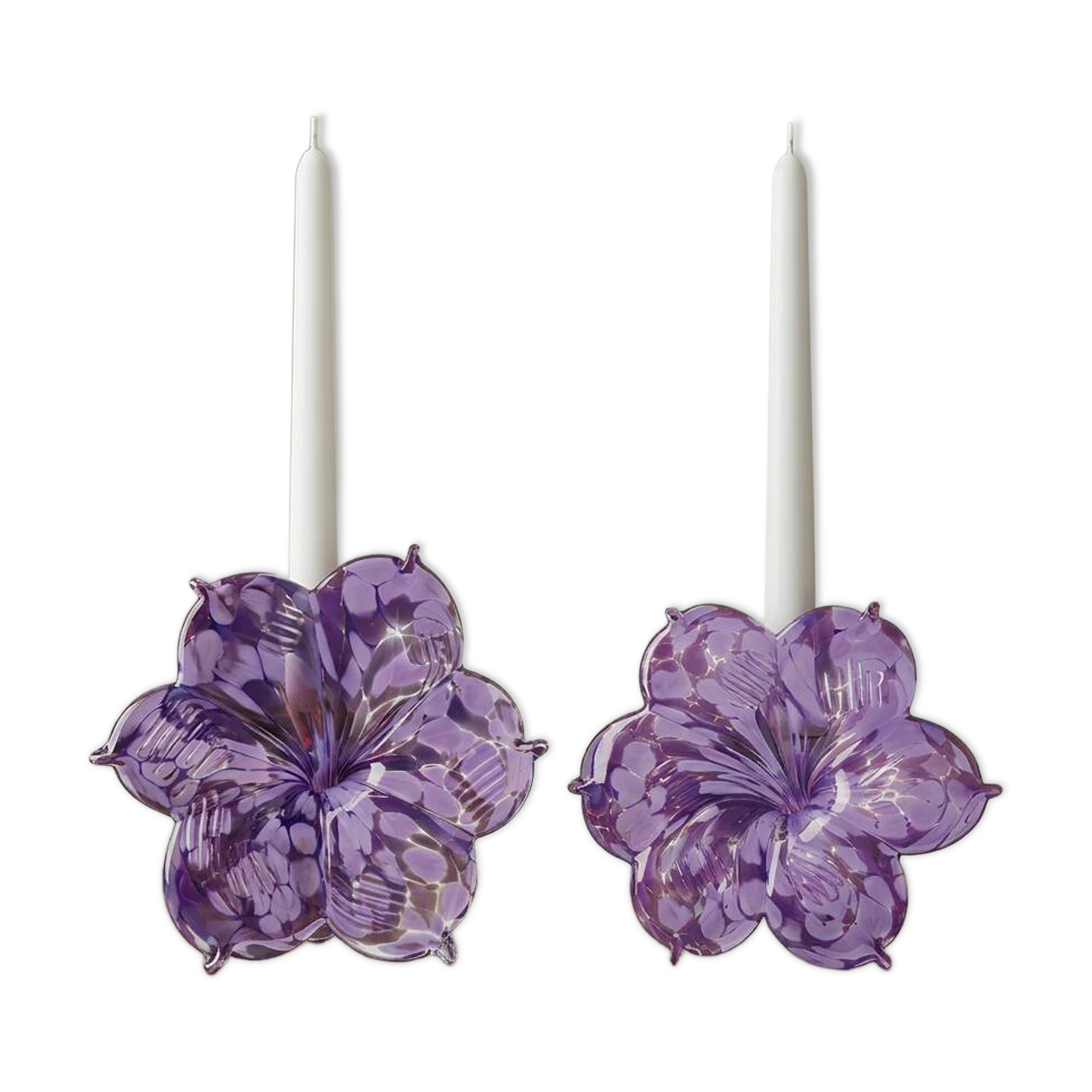 Pair of flower candle holders made of glass, handcrafted in Italy.